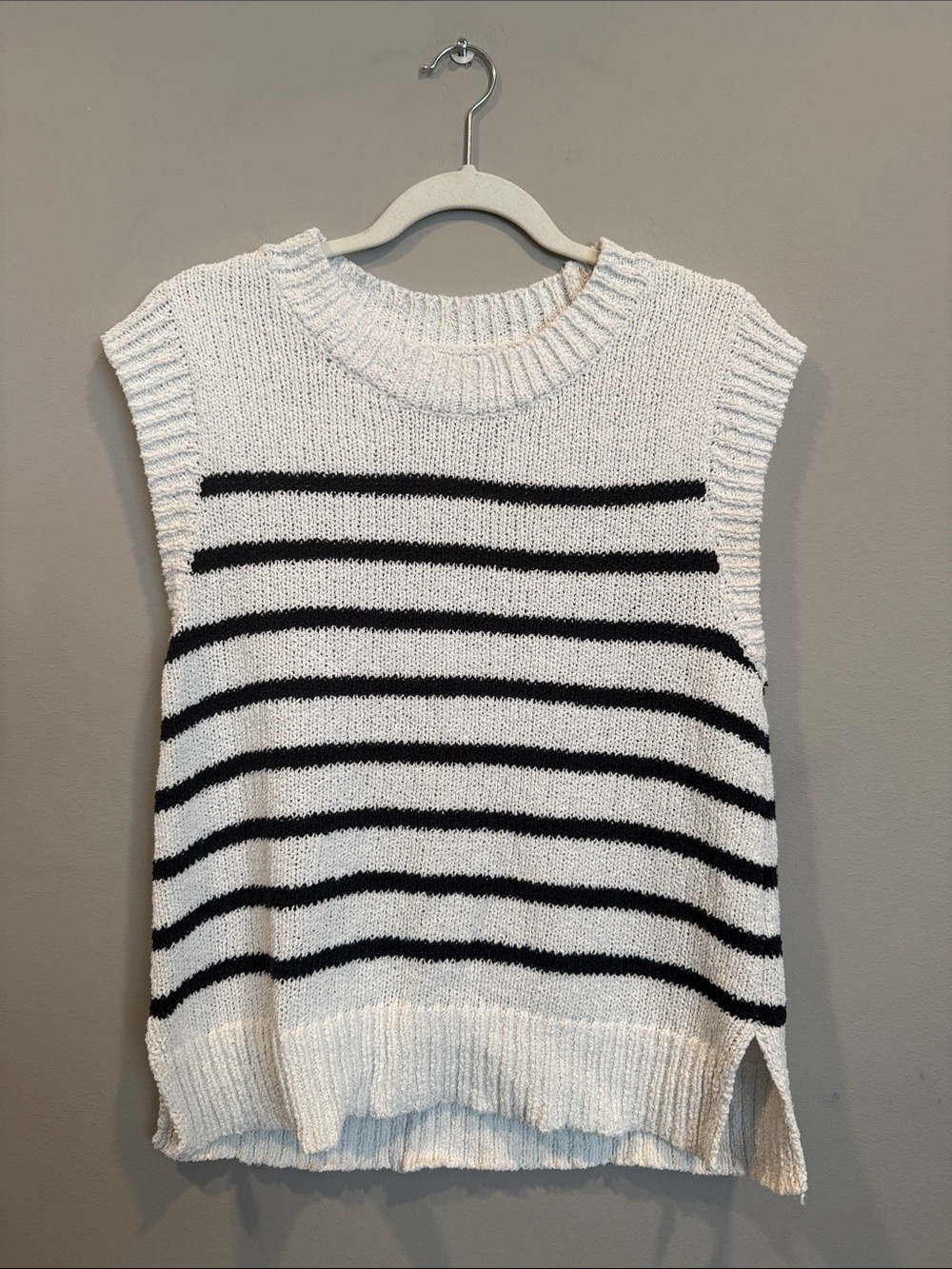 LOFT White Sleeveless Crewneck Sweater Vest with Black Stripes